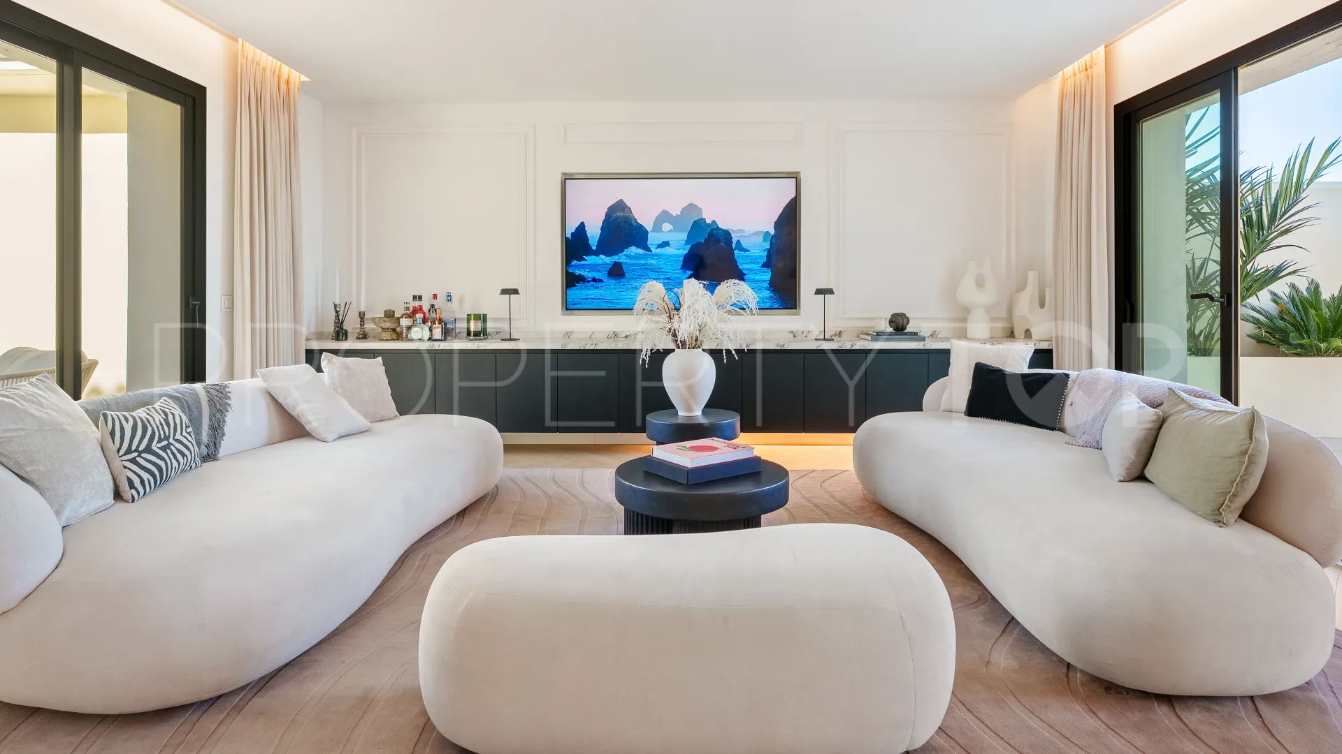 Se vende atico duplex de 3 dormitorios en Nueva Andalucia