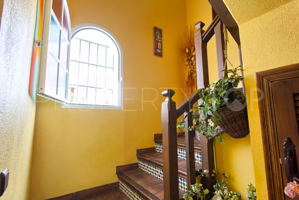 3 bedrooms Benahavis Centro town house for sale