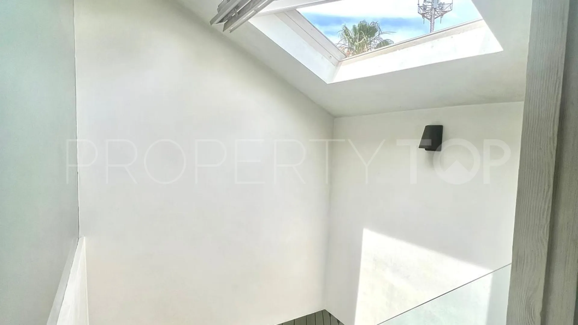 Town house for sale in Estepona East with 3 bedrooms
