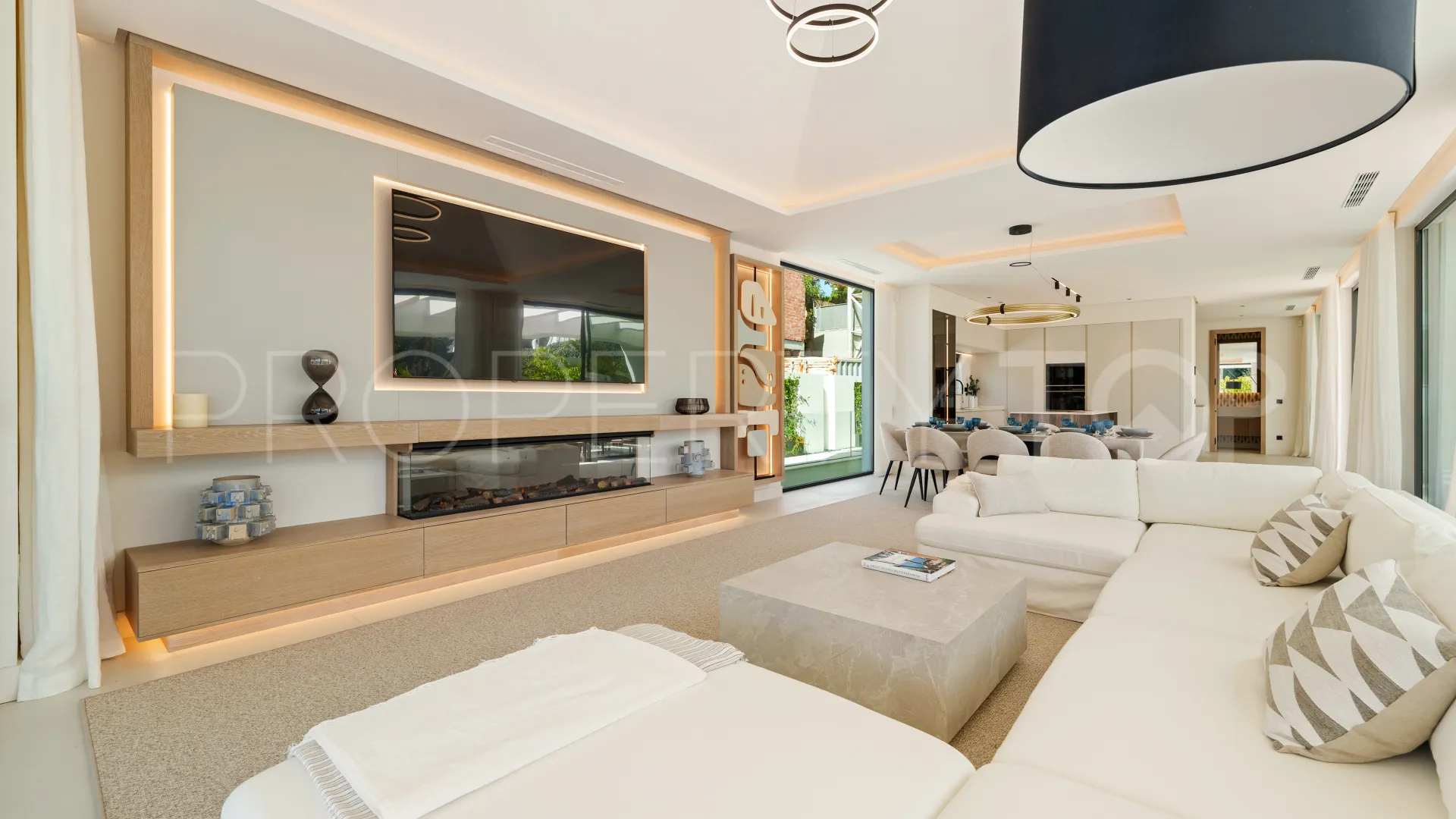 Villa en venta con 5 dormitorios en Linda Vista Baja
