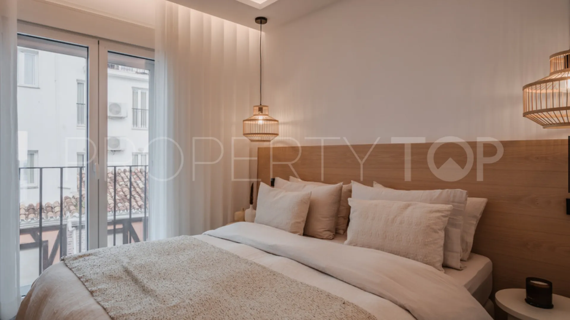 Se vende atico duplex de 4 dormitorios en Marbella - Puerto Banus