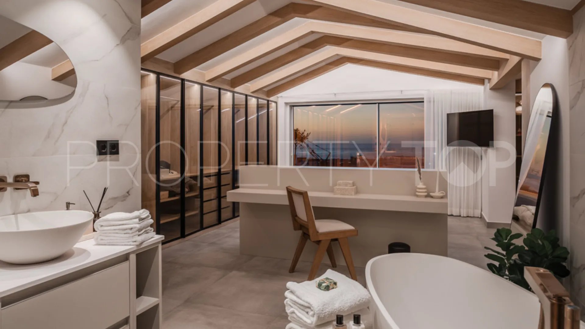 Se vende atico duplex de 4 dormitorios en Marbella - Puerto Banus