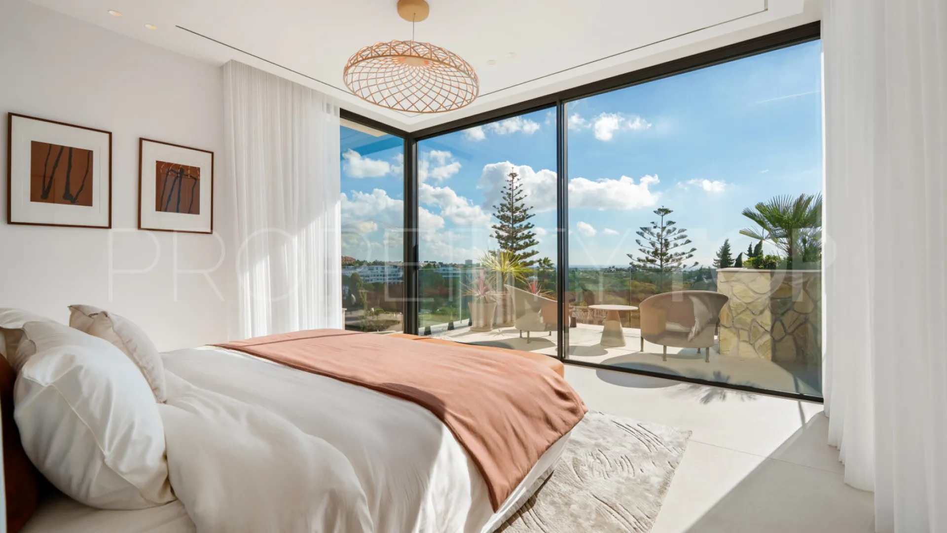 Buy La Quinta 5 bedrooms villa