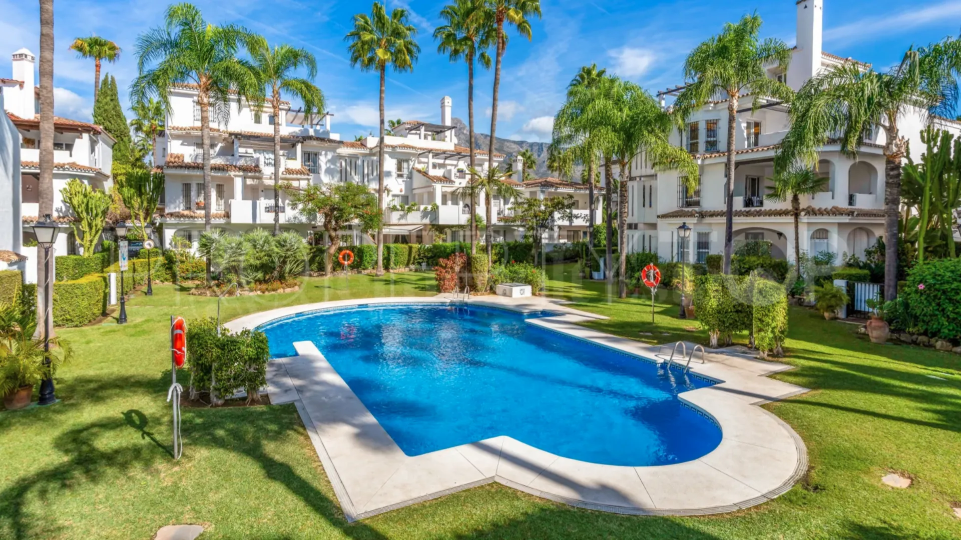 Los Naranjos, atico duplex de 3 dormitorios en venta