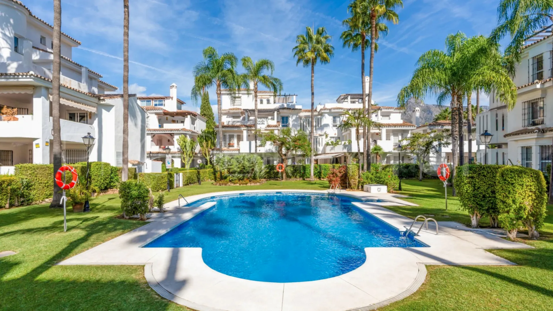 Los Naranjos, atico duplex de 3 dormitorios en venta