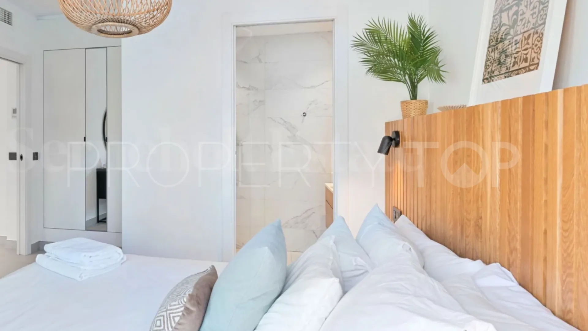 Los Naranjos, atico duplex de 3 dormitorios en venta