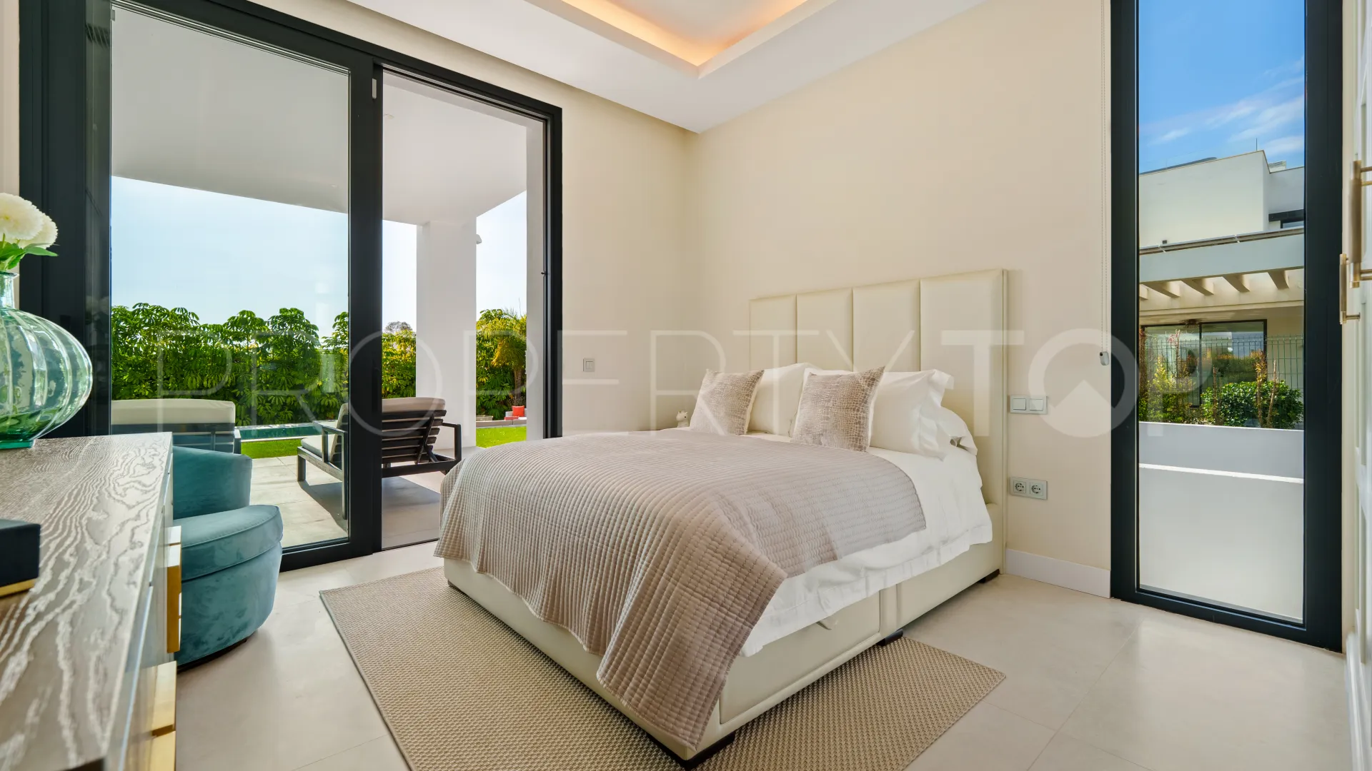 La Quinta, villa a la venta de 6 dormitorios