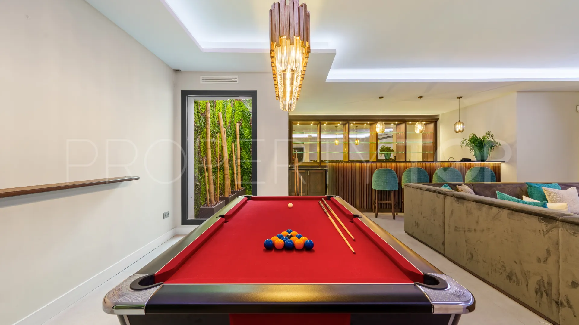 La Quinta, villa a la venta de 6 dormitorios