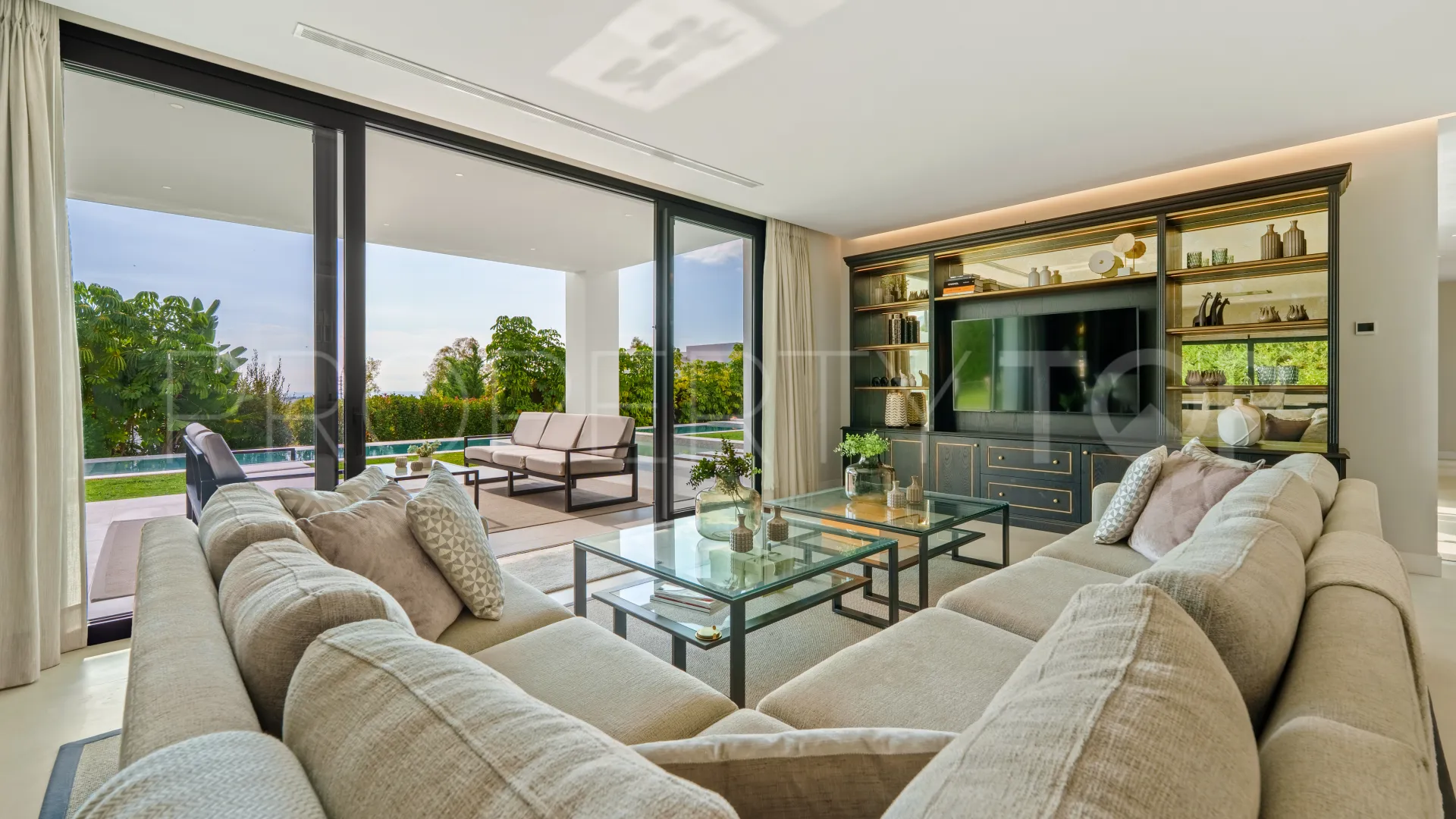 La Quinta, villa a la venta de 6 dormitorios