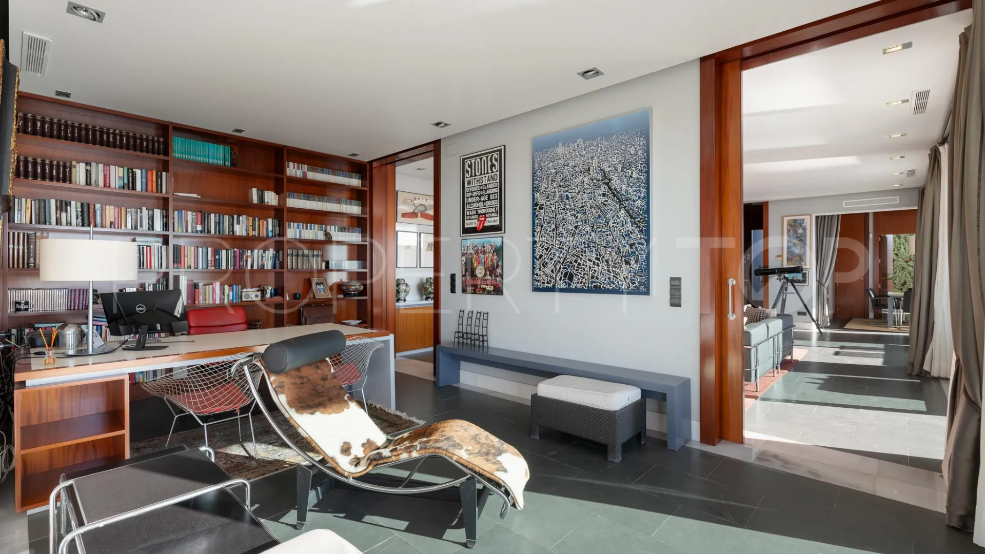 For sale villa in Los Altos de los Monteros