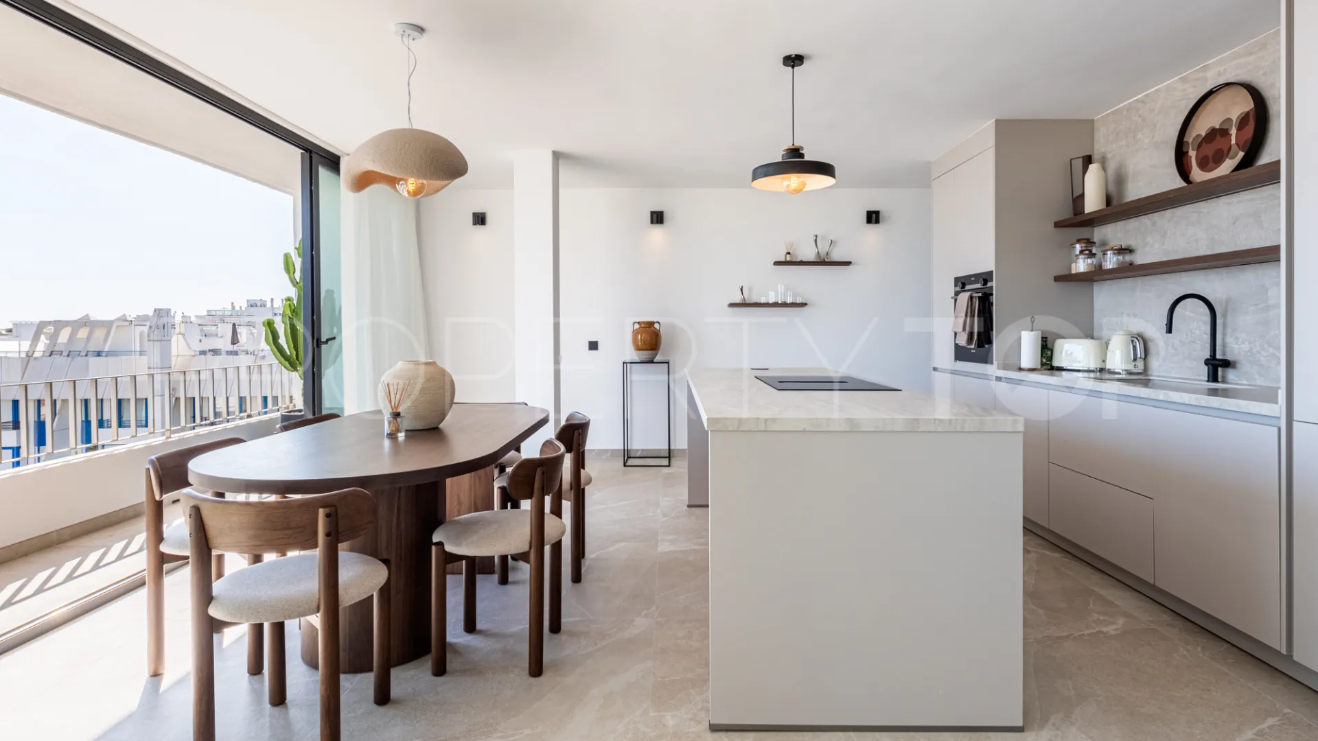 Marbella Centro, Ático en venta de 3 dormitorios