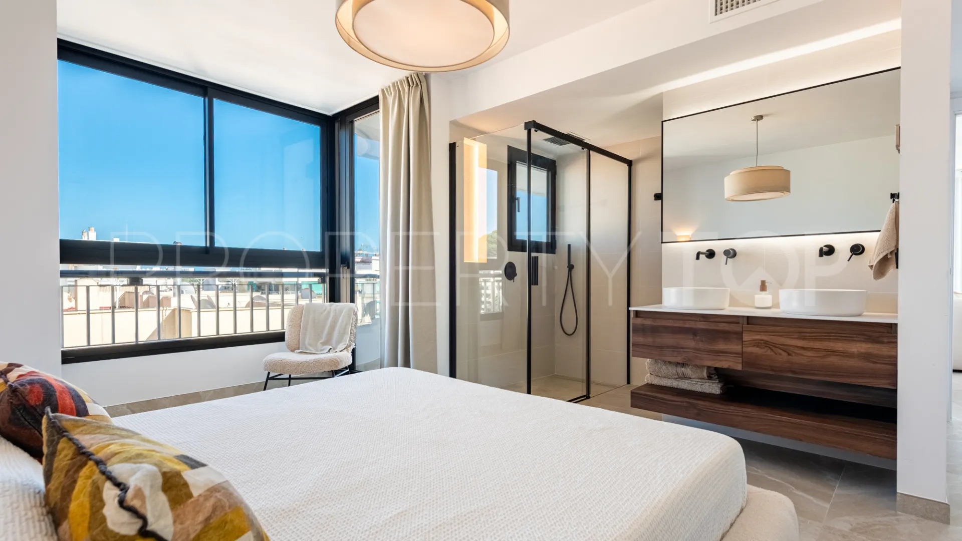 Marbella Centro, Ático en venta de 3 dormitorios