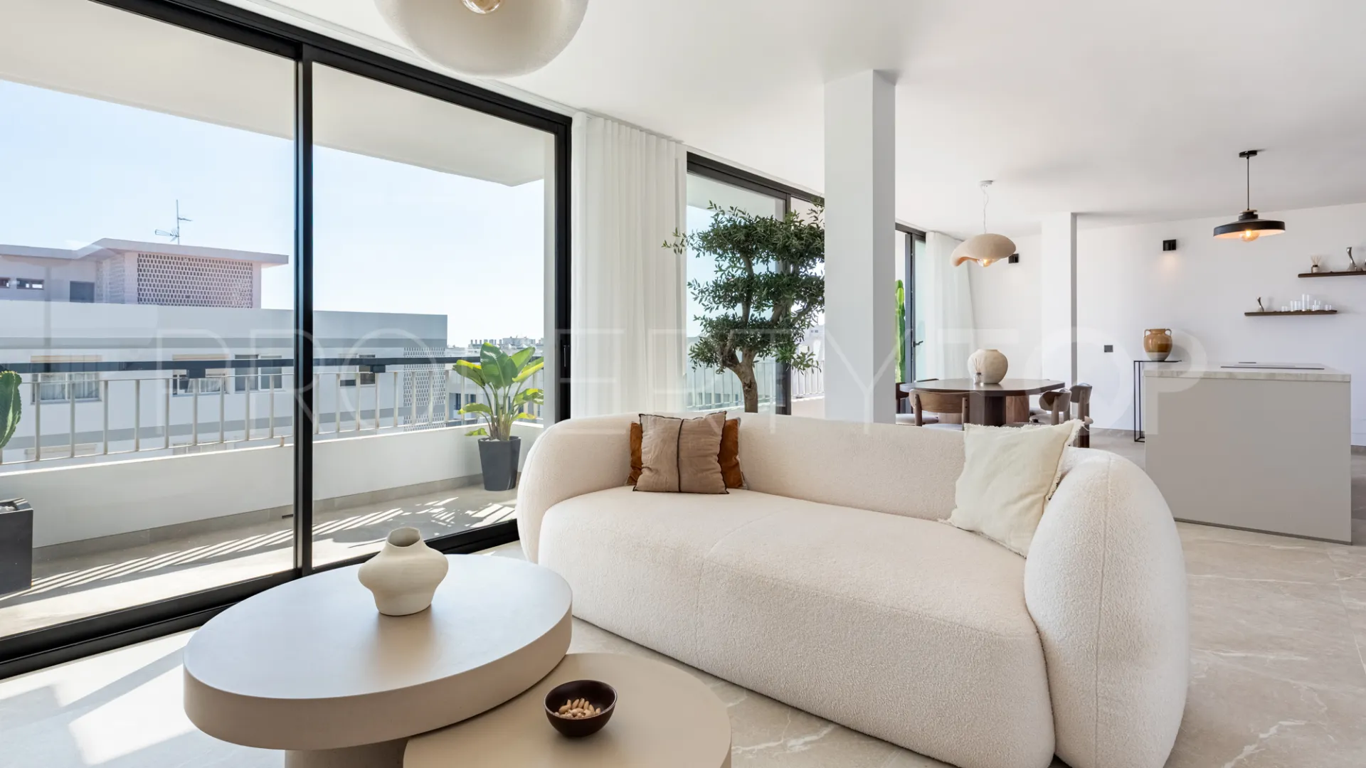 Marbella Centro, Ático en venta de 3 dormitorios