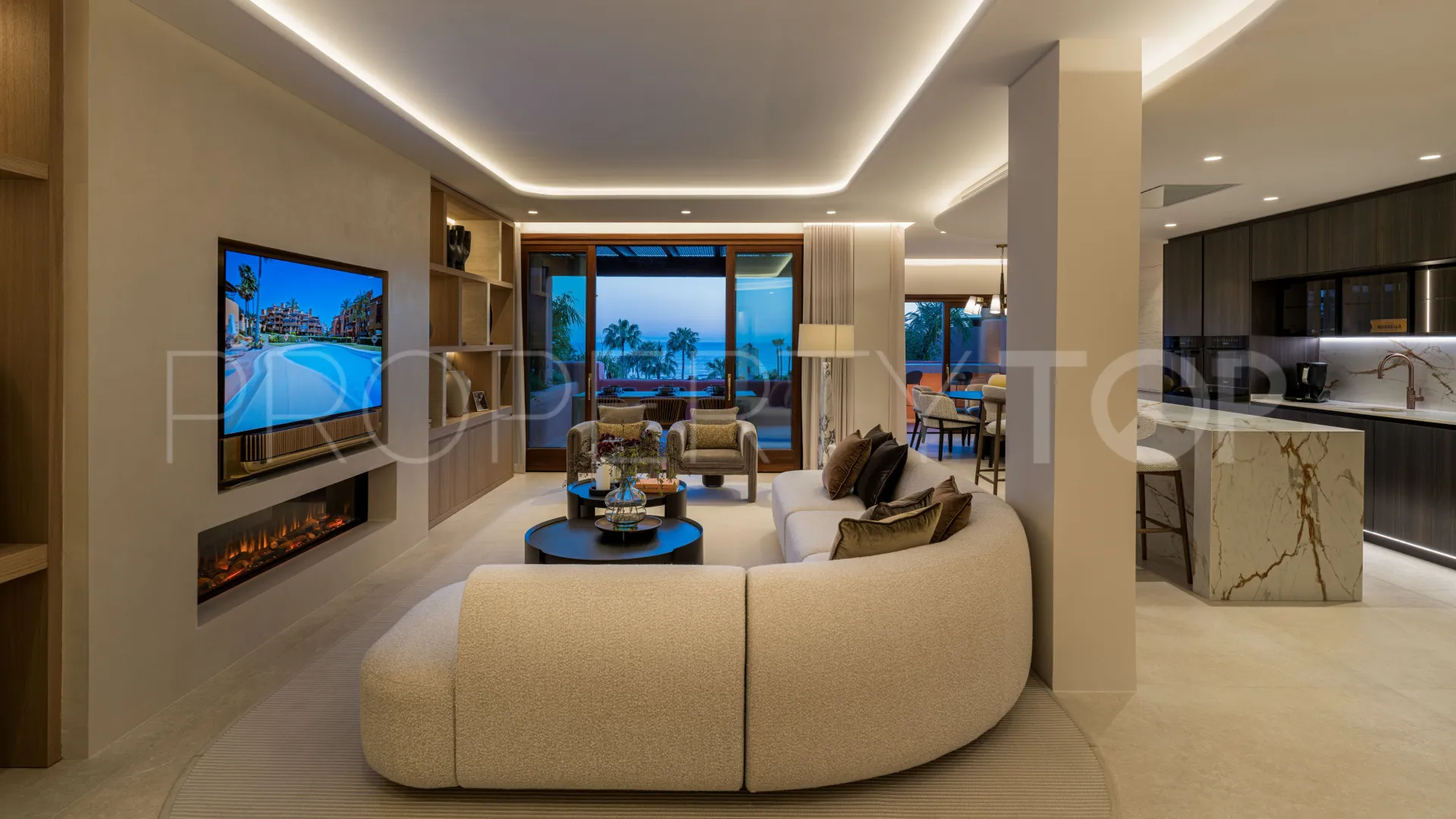 Atico duplex con 3 dormitorios en venta en New Golden Mile