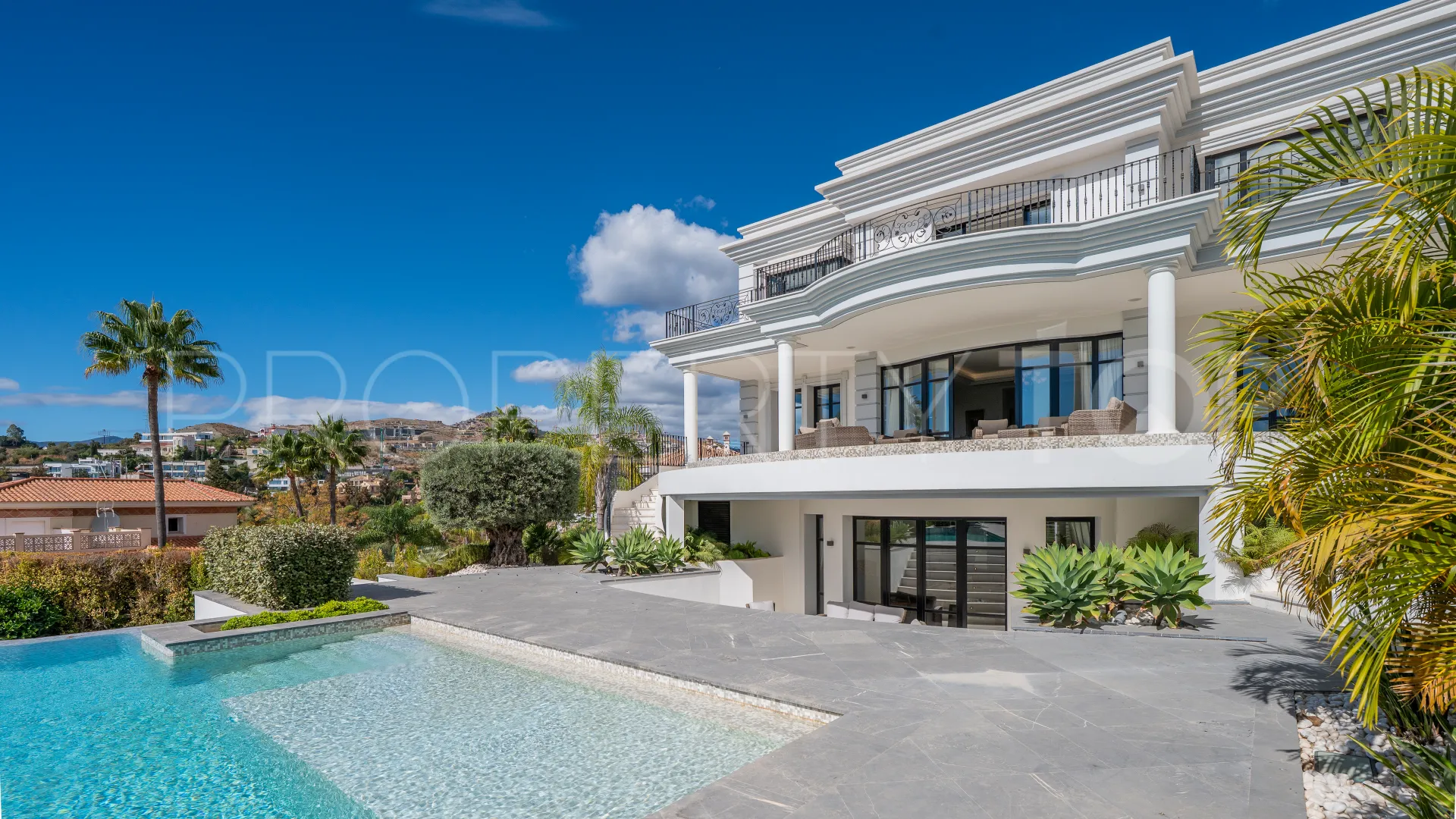 Villa en venta en La Alqueria con 5 dormitorios