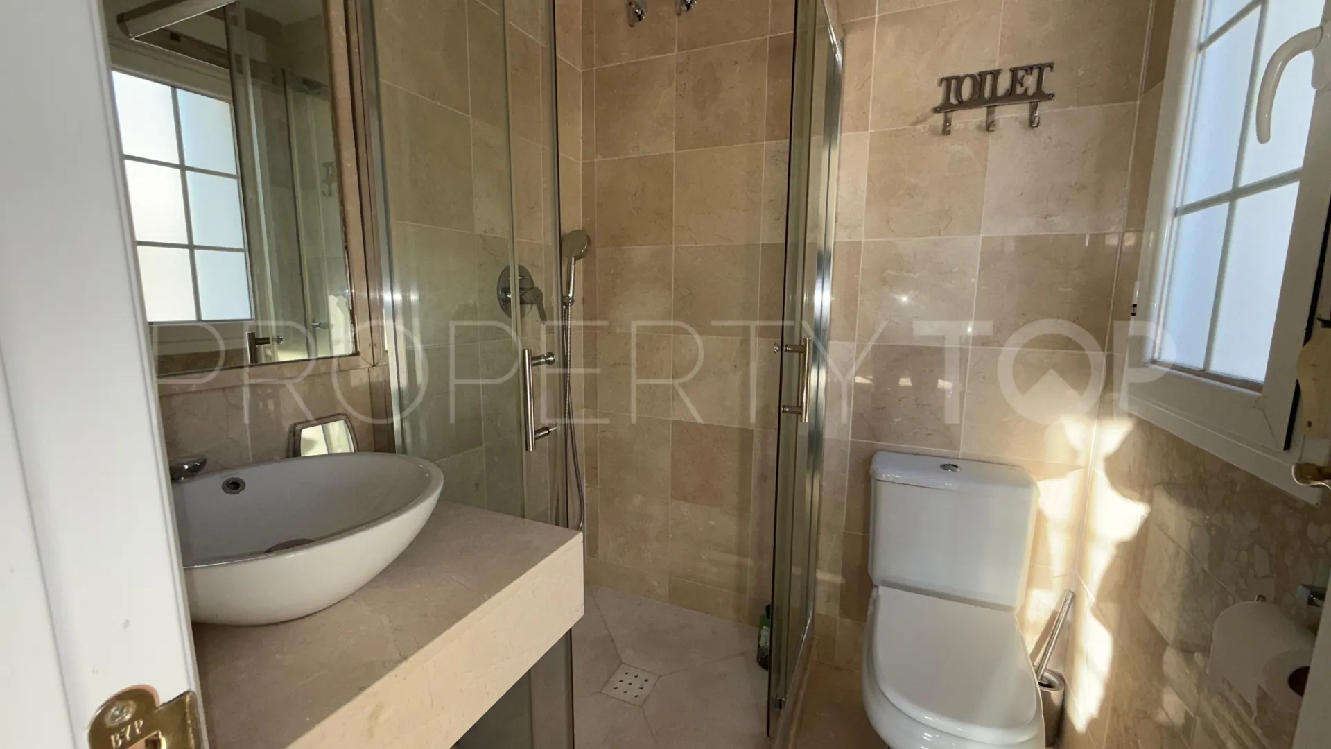 Duplex penthouse for sale in River Garden