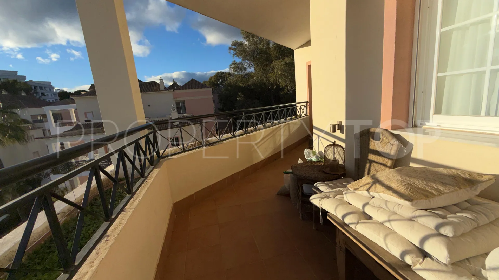 Duplex penthouse for sale in River Garden