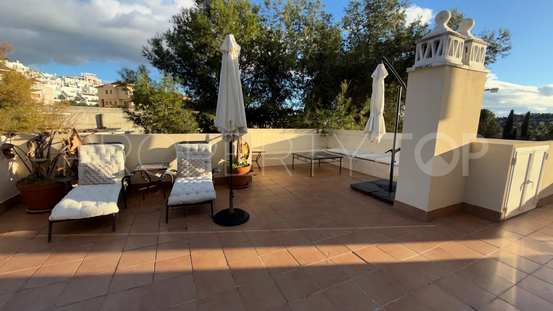 Duplex penthouse for sale in River Garden