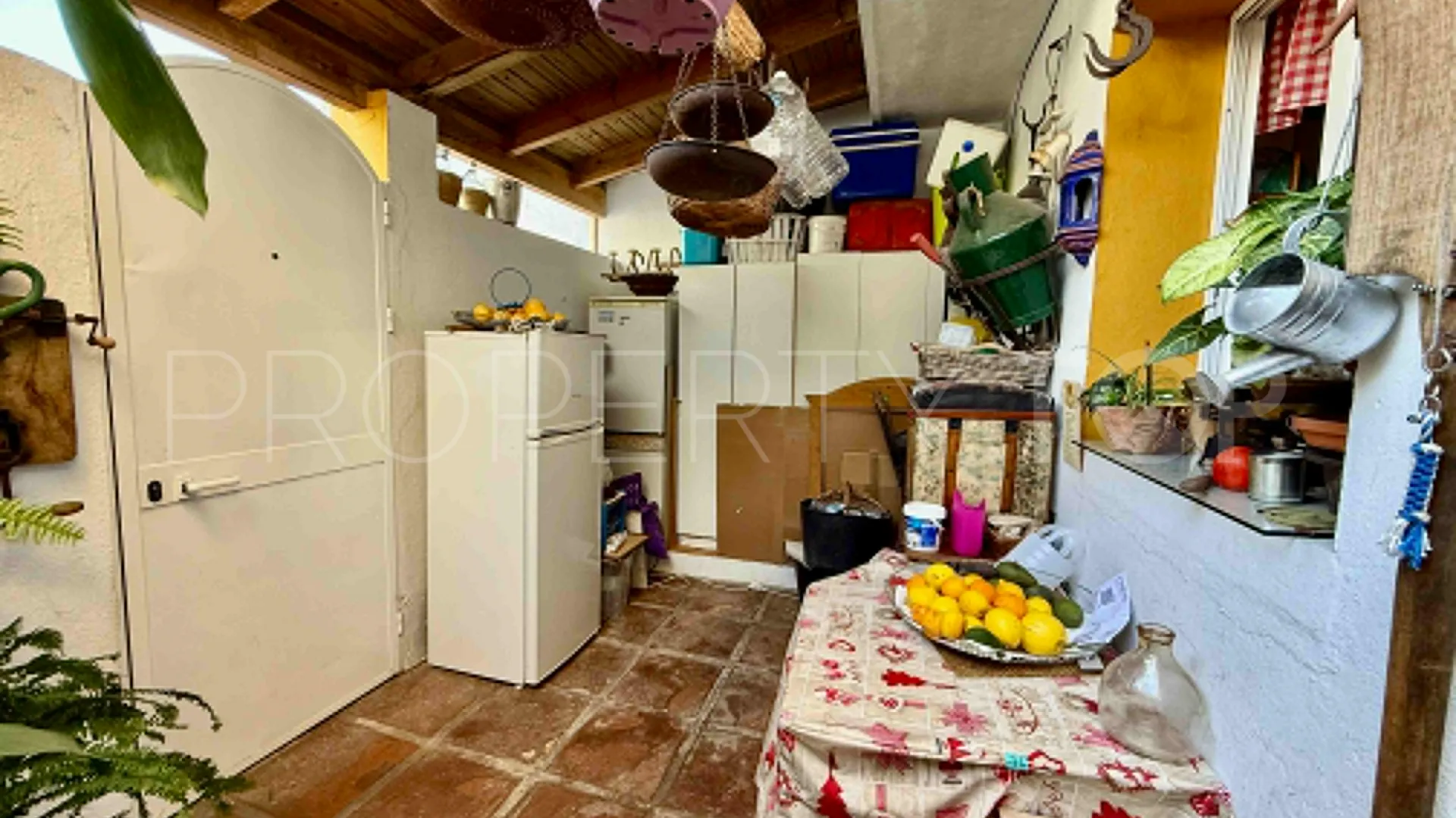 Buy town house with 3 bedrooms in Nueva Andalucia