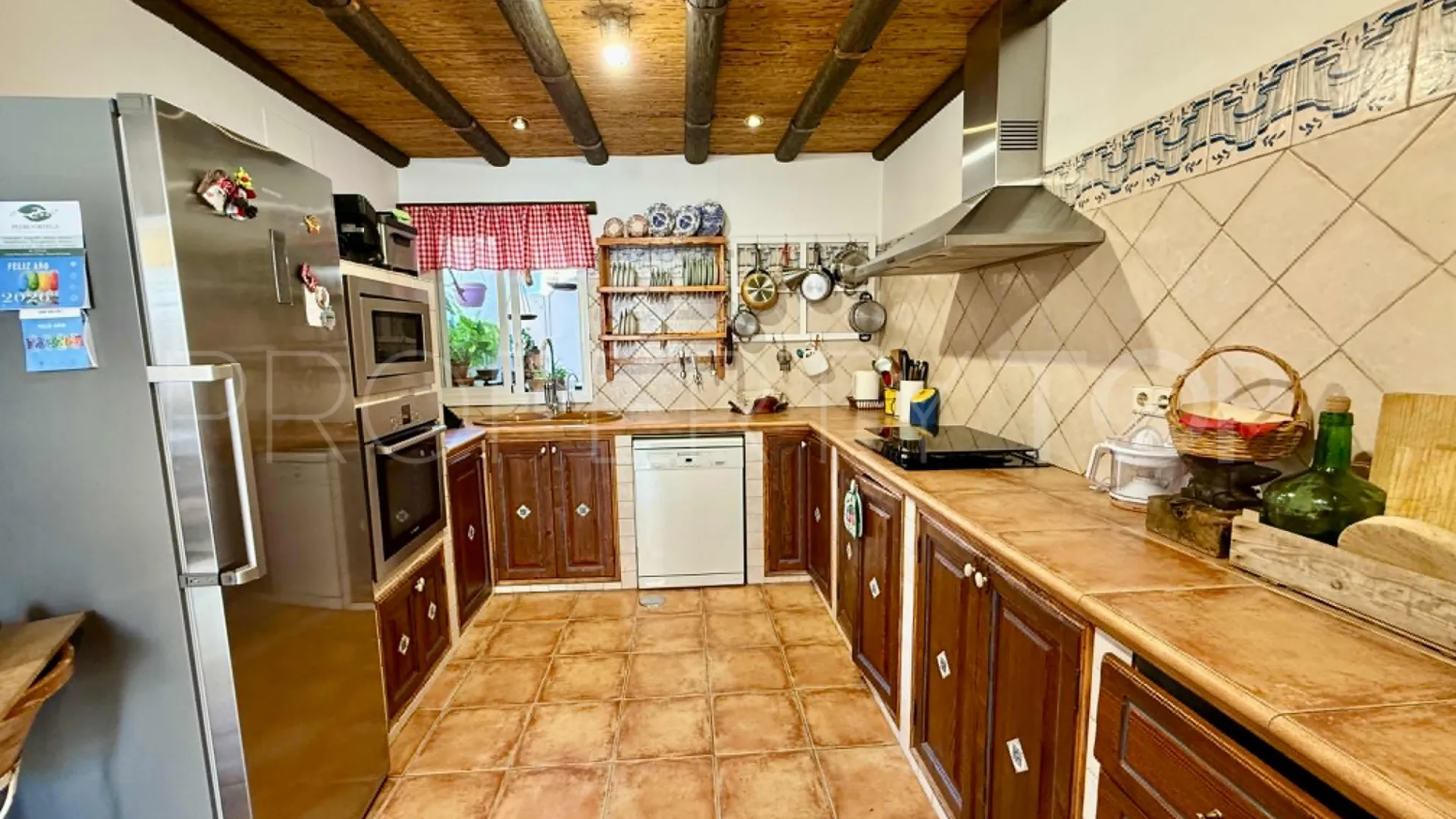Buy town house with 3 bedrooms in Nueva Andalucia