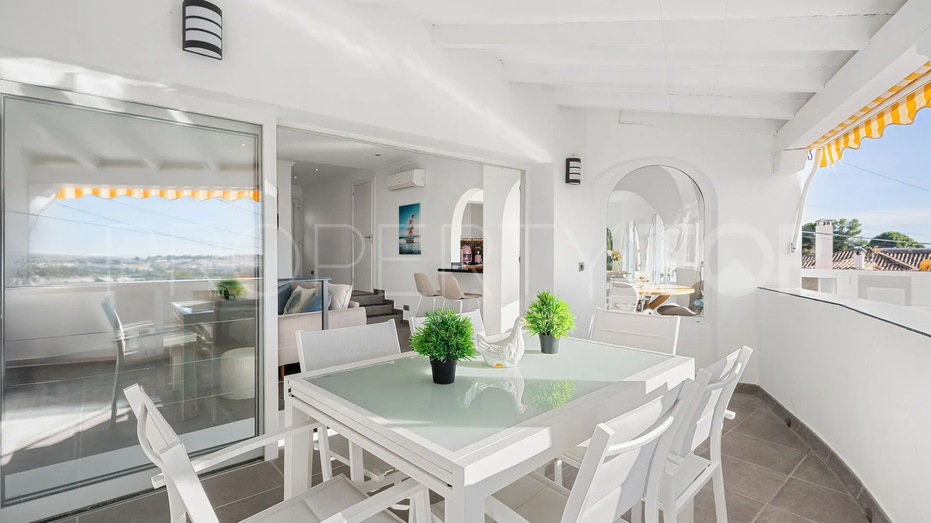 Semi detached house in La Campana for sale