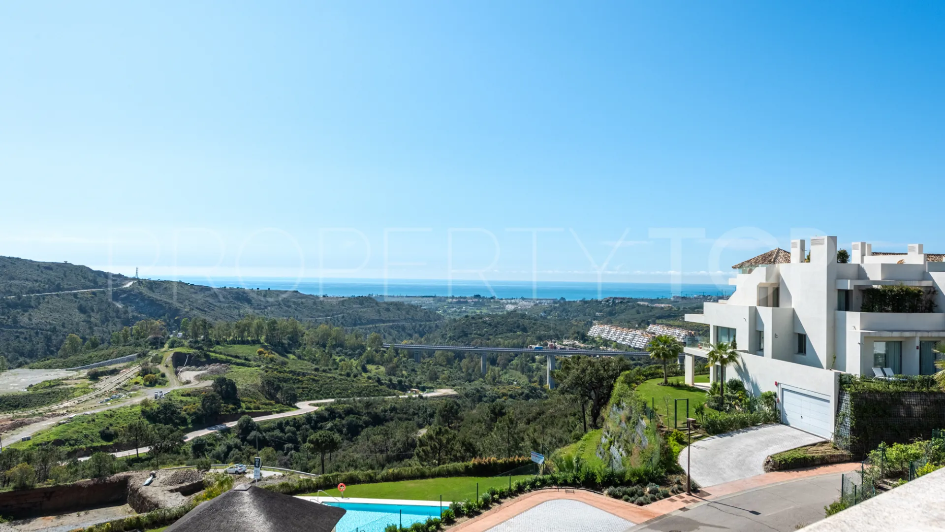 4 bedrooms penthouse for sale in Marbella Club Hills