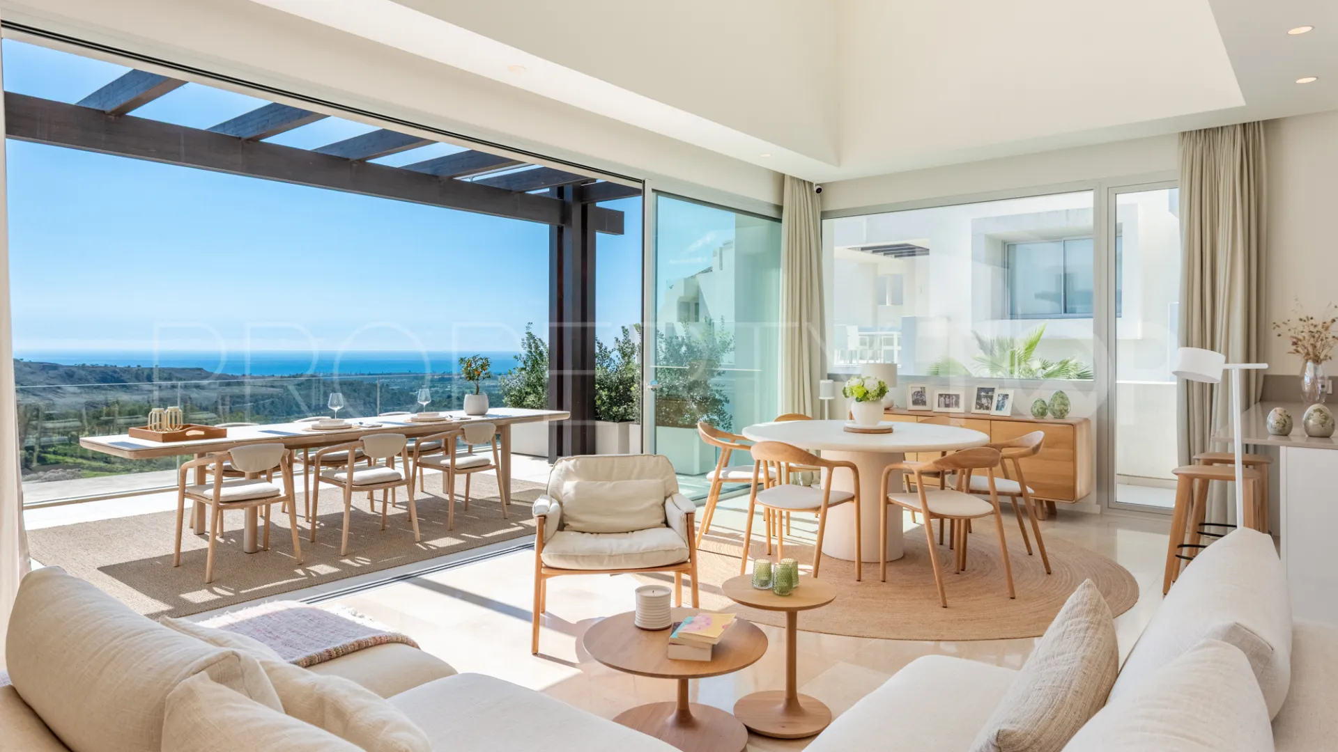 4 bedrooms penthouse for sale in Marbella Club Hills