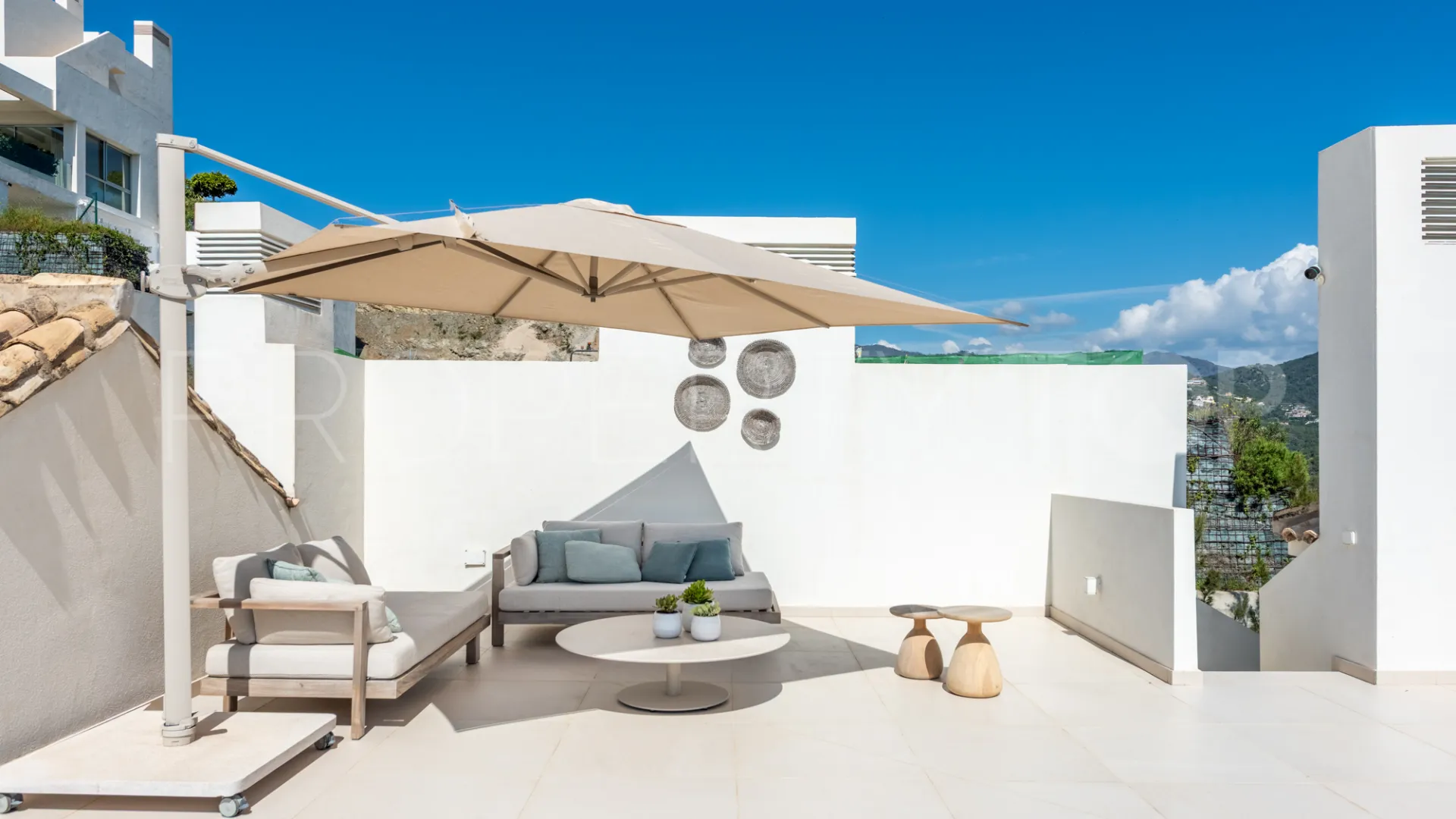 4 bedrooms penthouse for sale in Marbella Club Hills