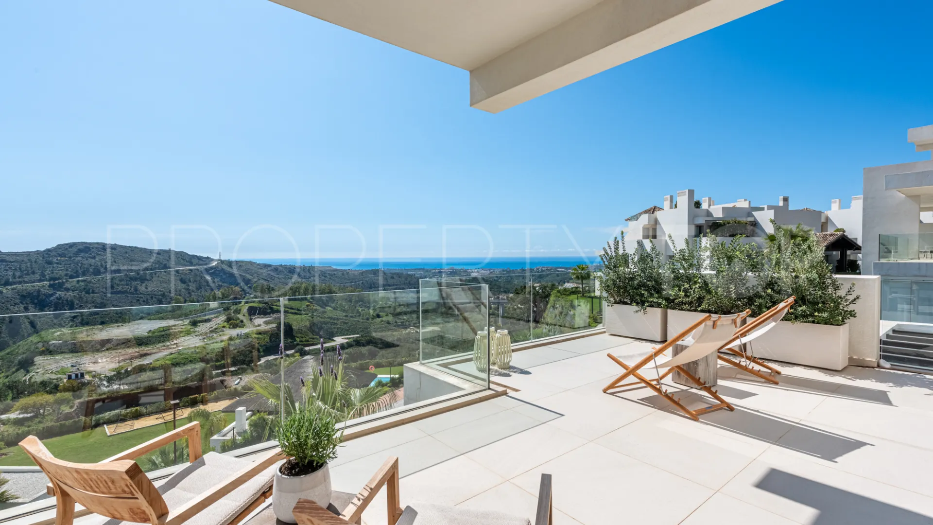 4 bedrooms penthouse for sale in Marbella Club Hills