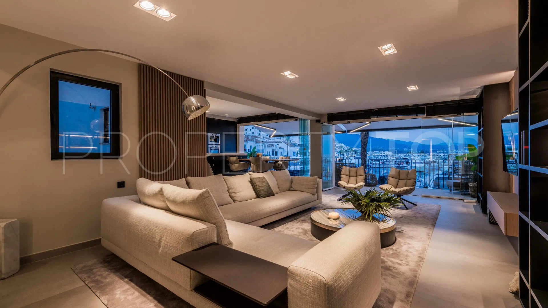 For sale apartment in Marbella - Puerto Banus