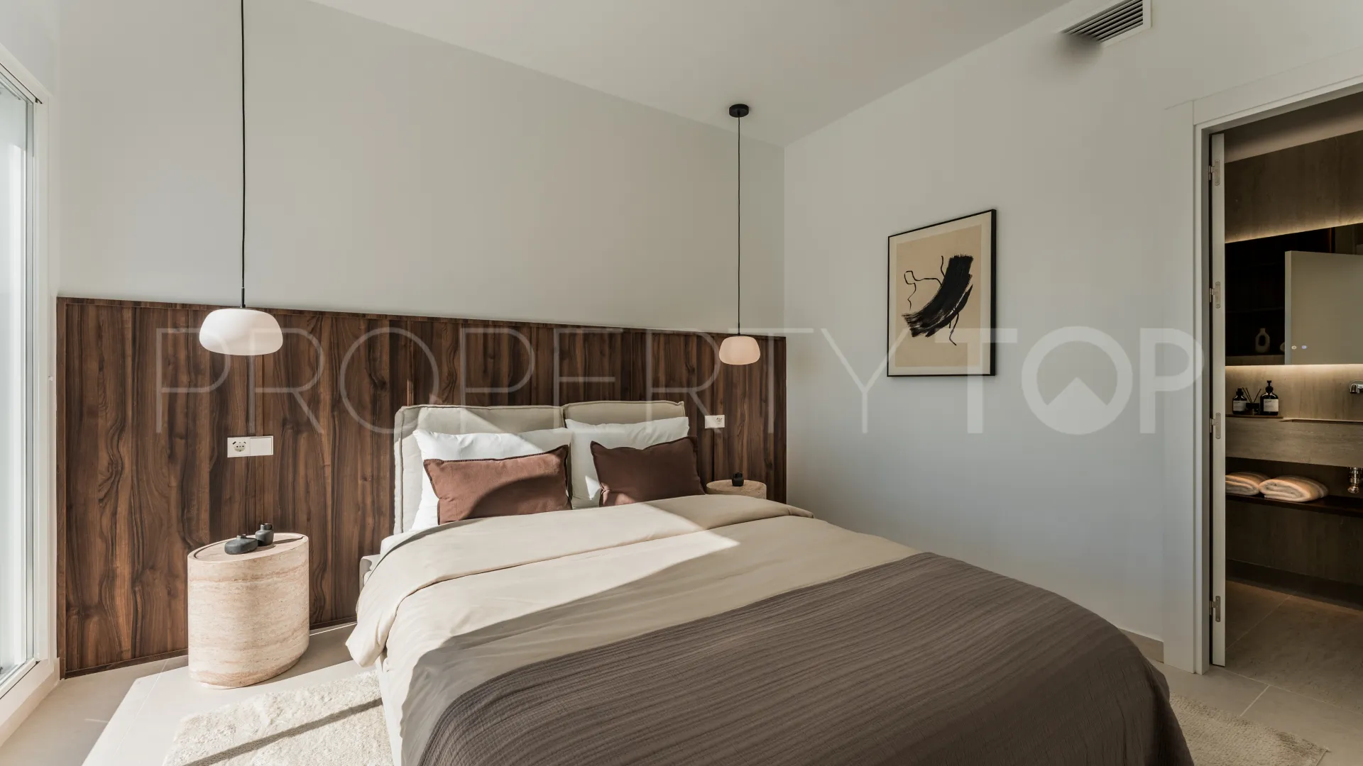 Atico duplex en venta con 3 dormitorios en Nueva Andalucia