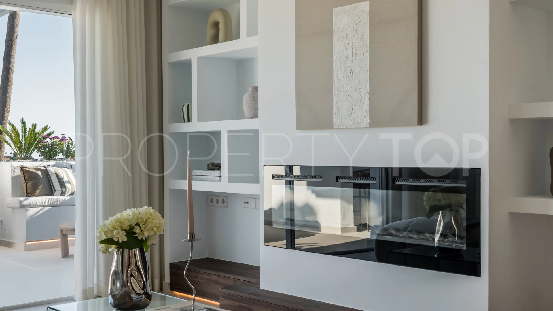 Atico duplex en venta con 3 dormitorios en Nueva Andalucia
