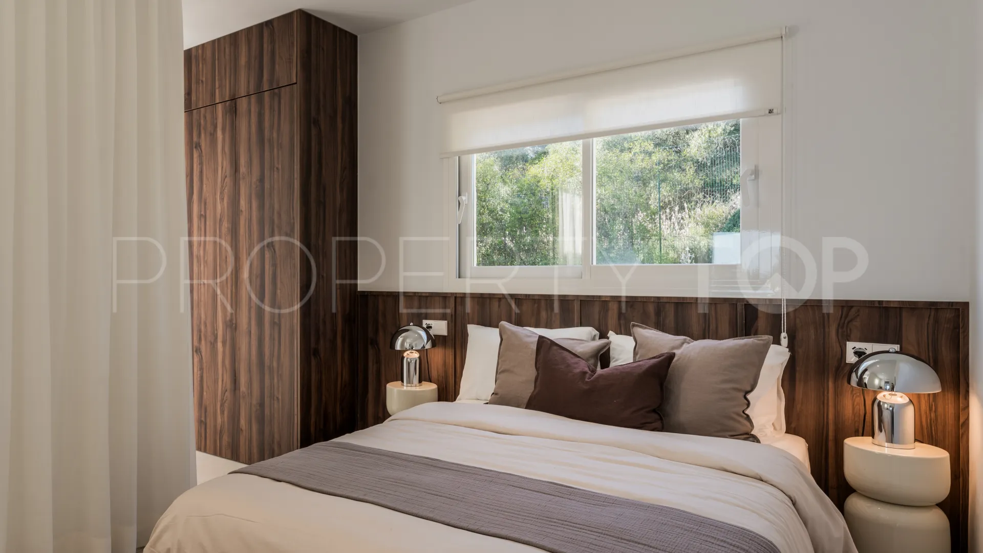 Atico duplex en venta con 3 dormitorios en Nueva Andalucia