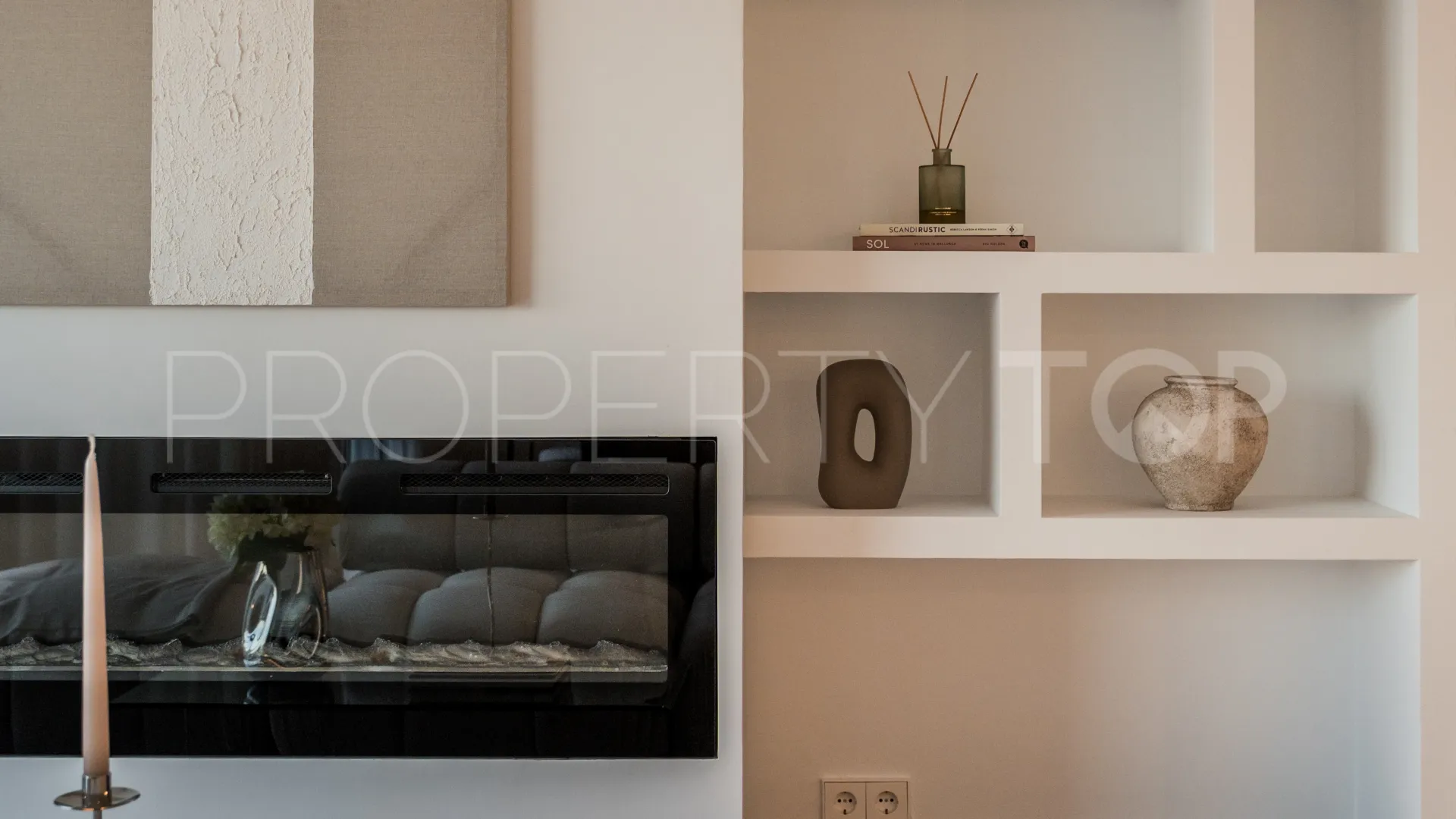 Atico duplex en venta con 3 dormitorios en Nueva Andalucia