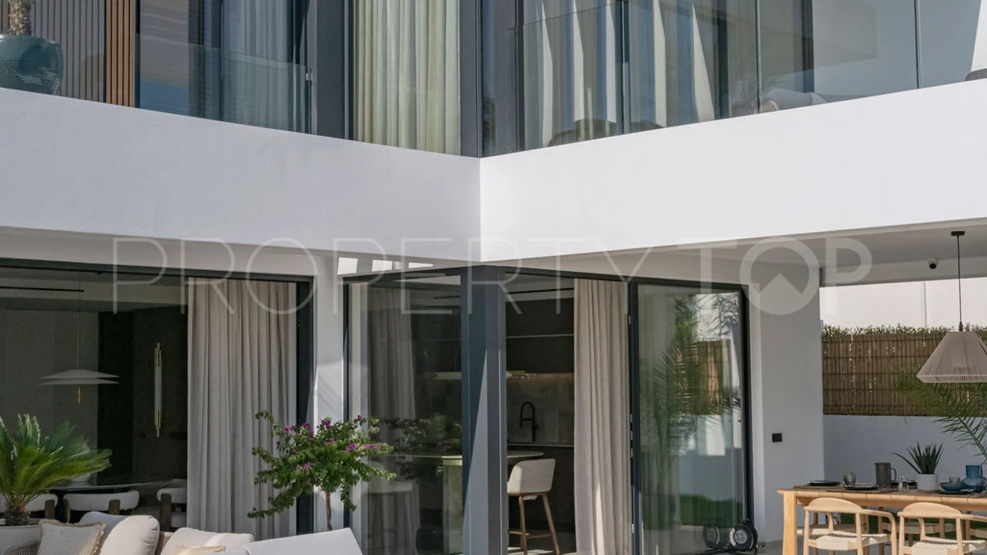 For sale Marbesa 4 bedrooms villa