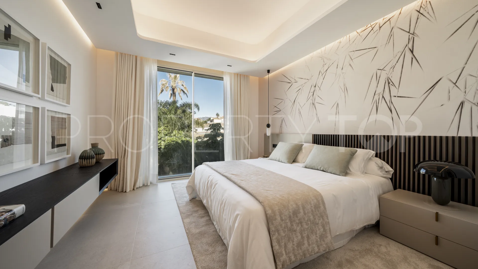 3 bedrooms apartment in Marbella City for sale