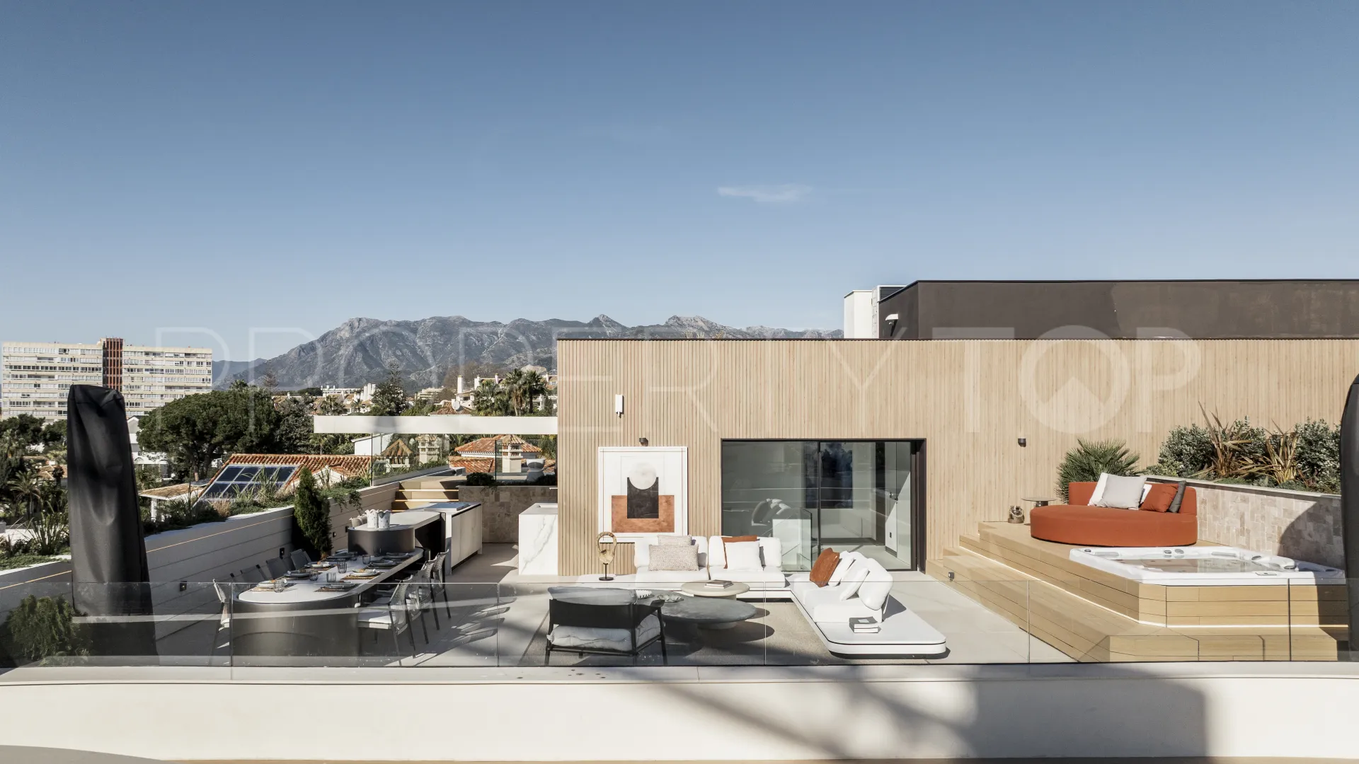 3 bedrooms apartment in Marbella City for sale