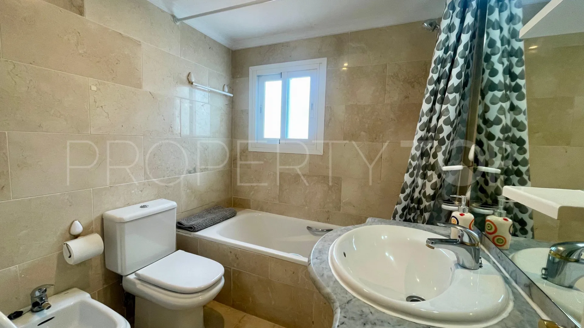 Duplex penthouse for sale in Terrazas de Banus