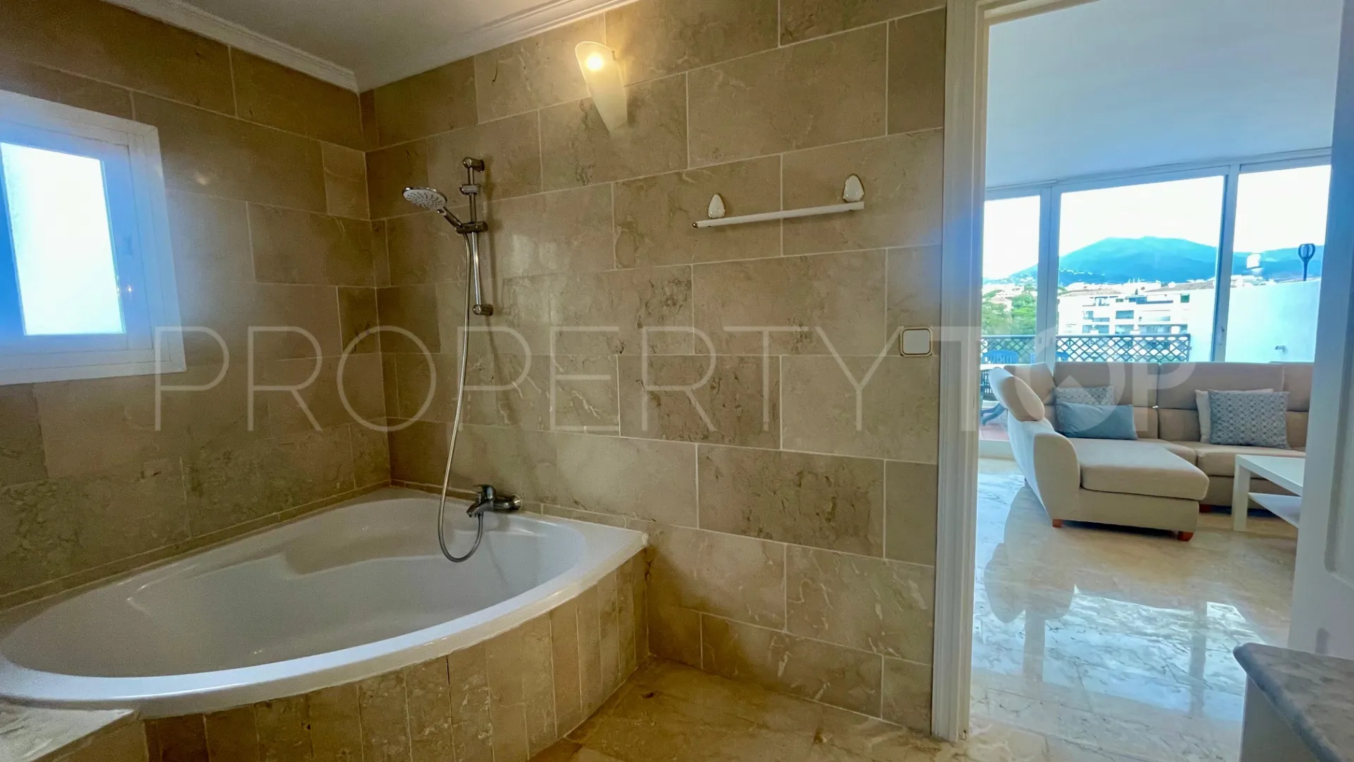 Duplex penthouse for sale in Terrazas de Banus