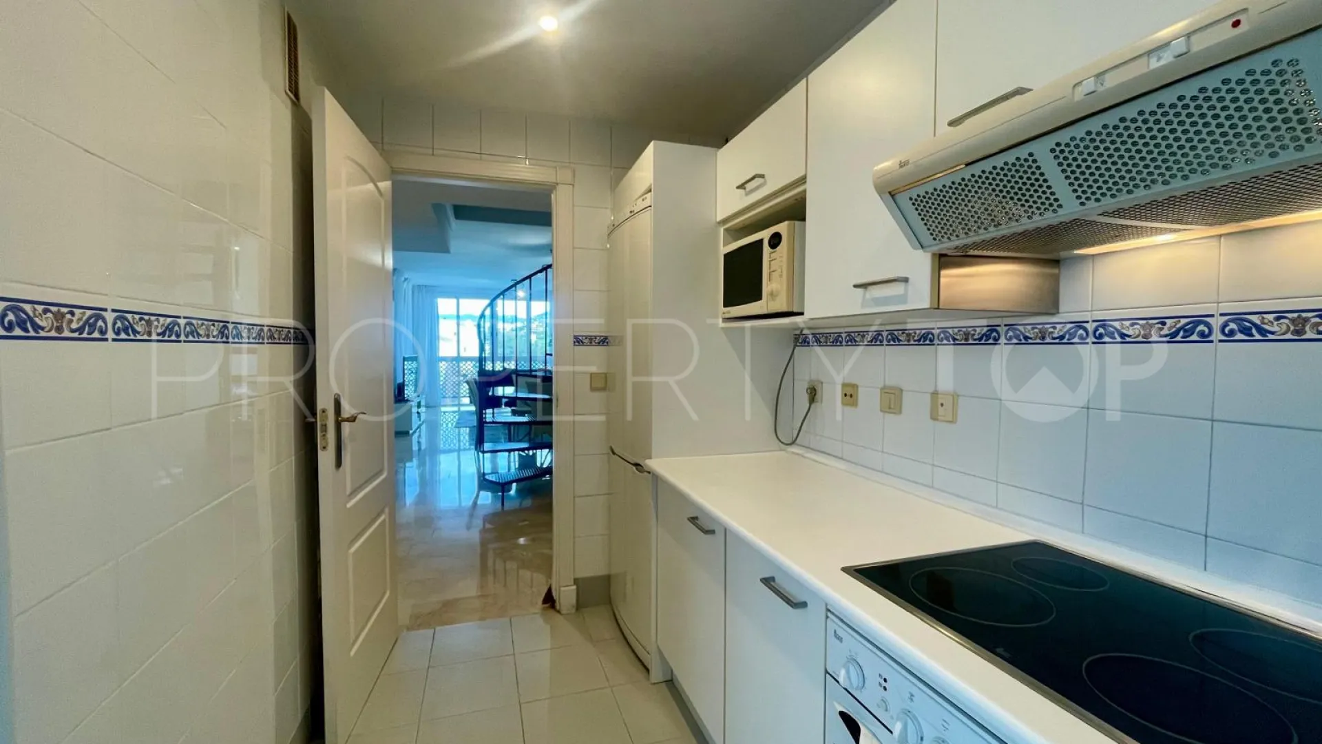 Duplex penthouse for sale in Terrazas de Banus
