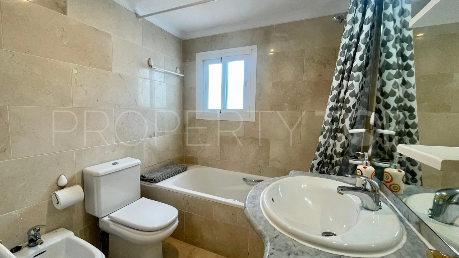Duplex penthouse for sale in Terrazas de Banus
