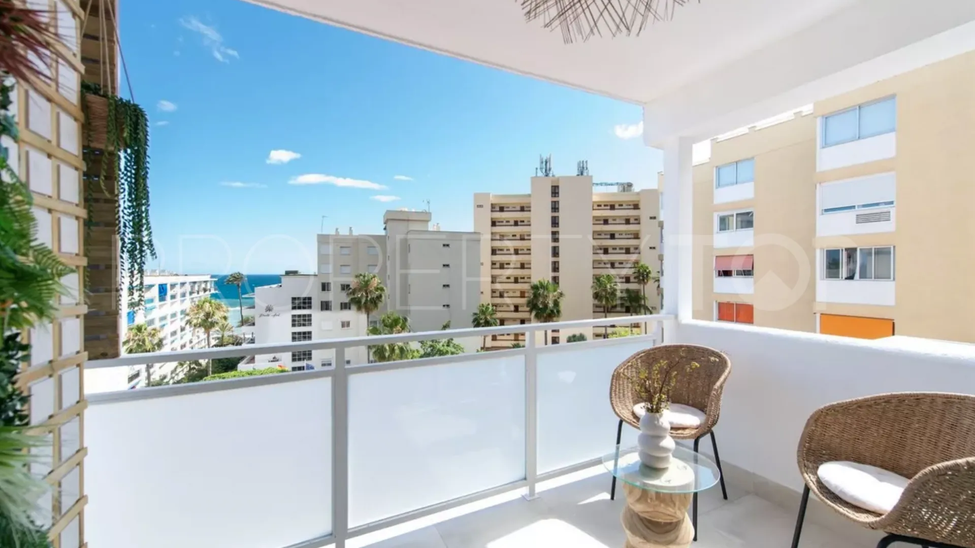 2 bedrooms apartment in Marbella Centro for sale