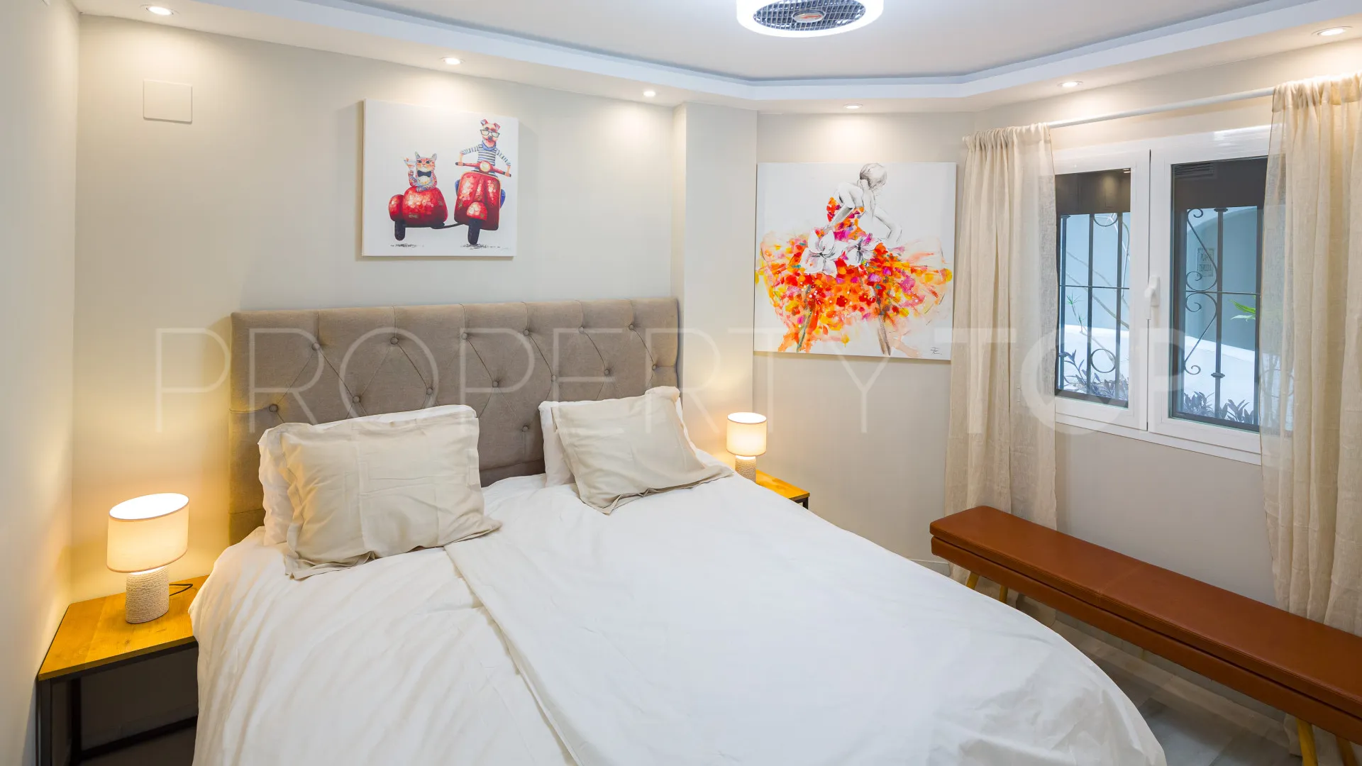 For sale apartment in Marbella - Puerto Banus
