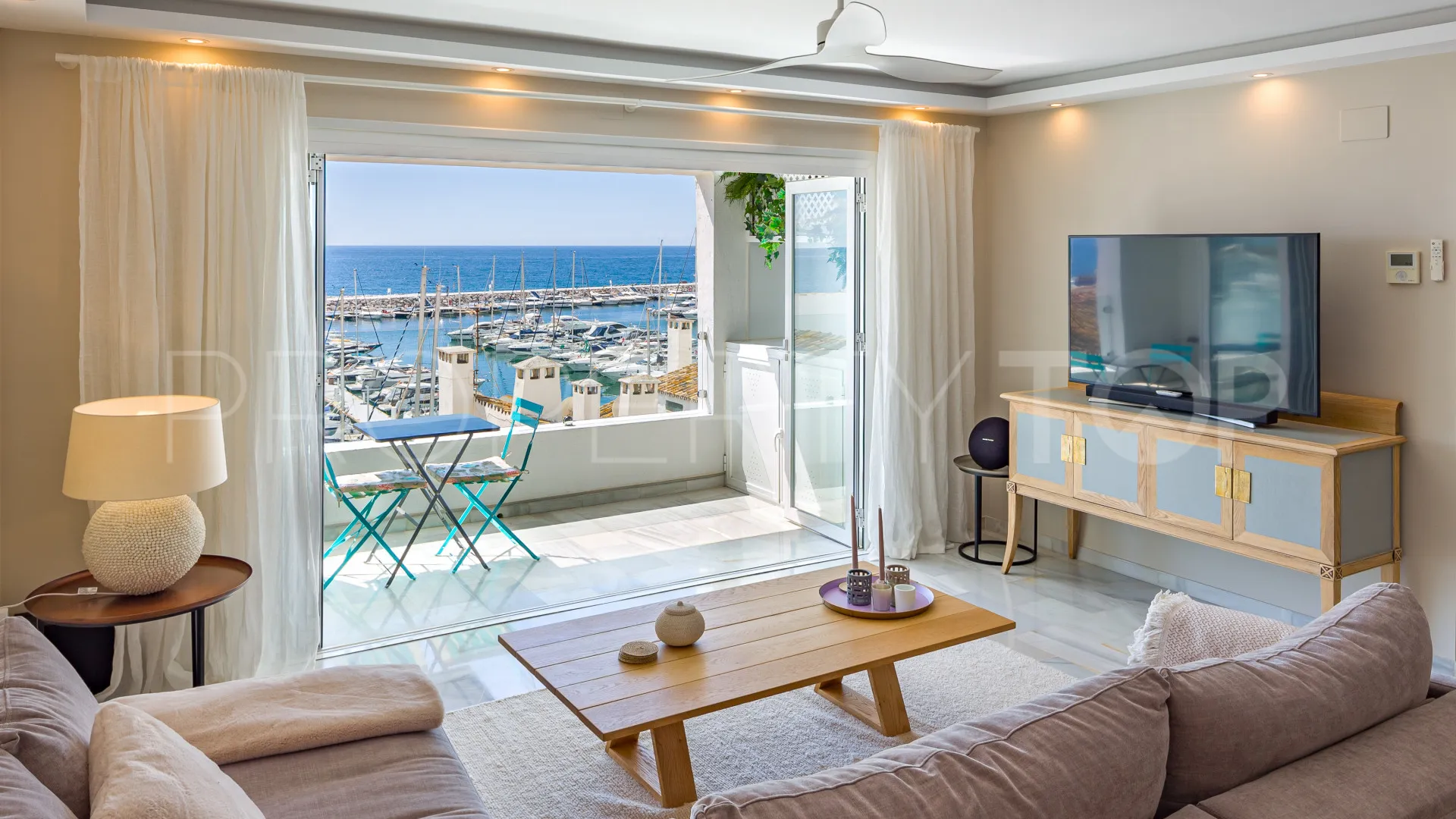 For sale apartment in Marbella - Puerto Banus
