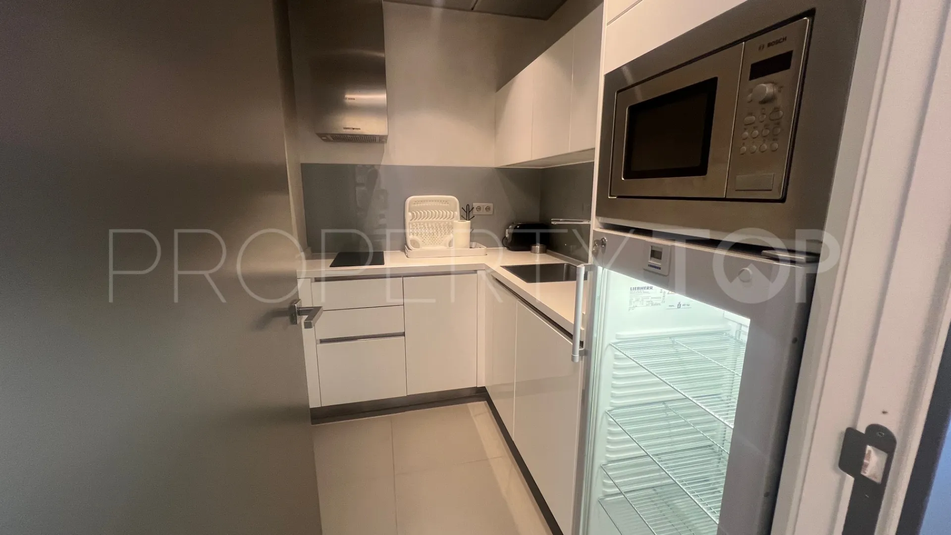 Oficina en venta en Marbella - Puerto Banus