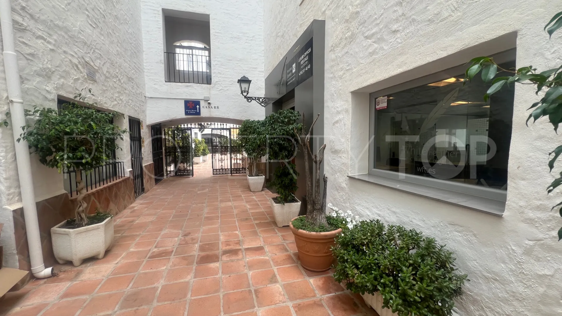 Oficina en venta en Marbella - Puerto Banus