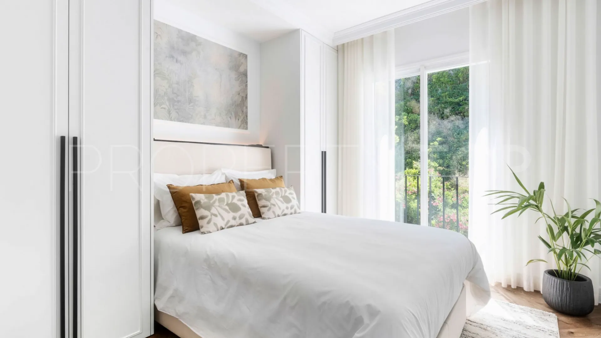 Ático en venta de 3 dormitorios en Altos de La Quinta