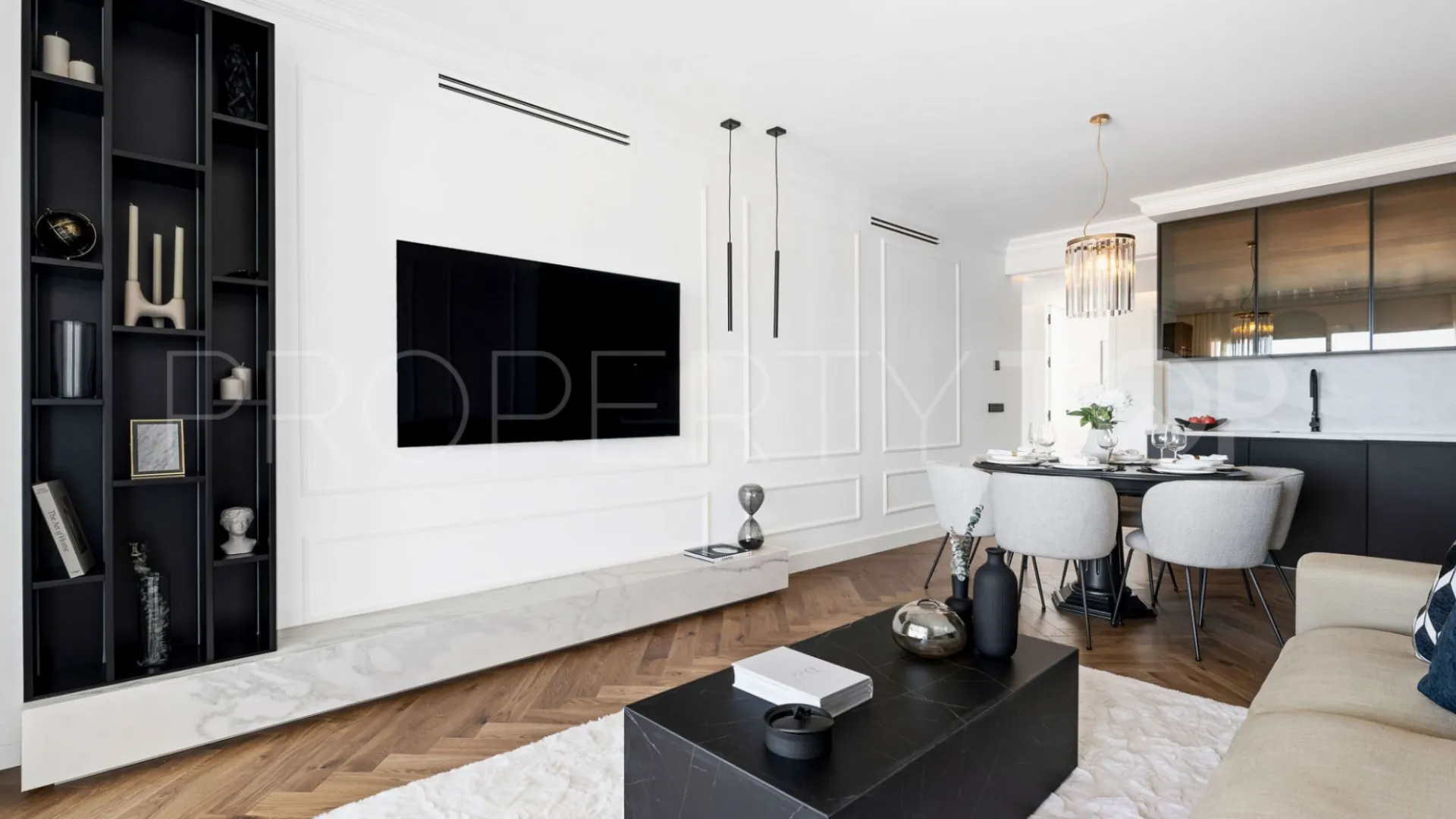 Ático en venta de 3 dormitorios en Altos de La Quinta