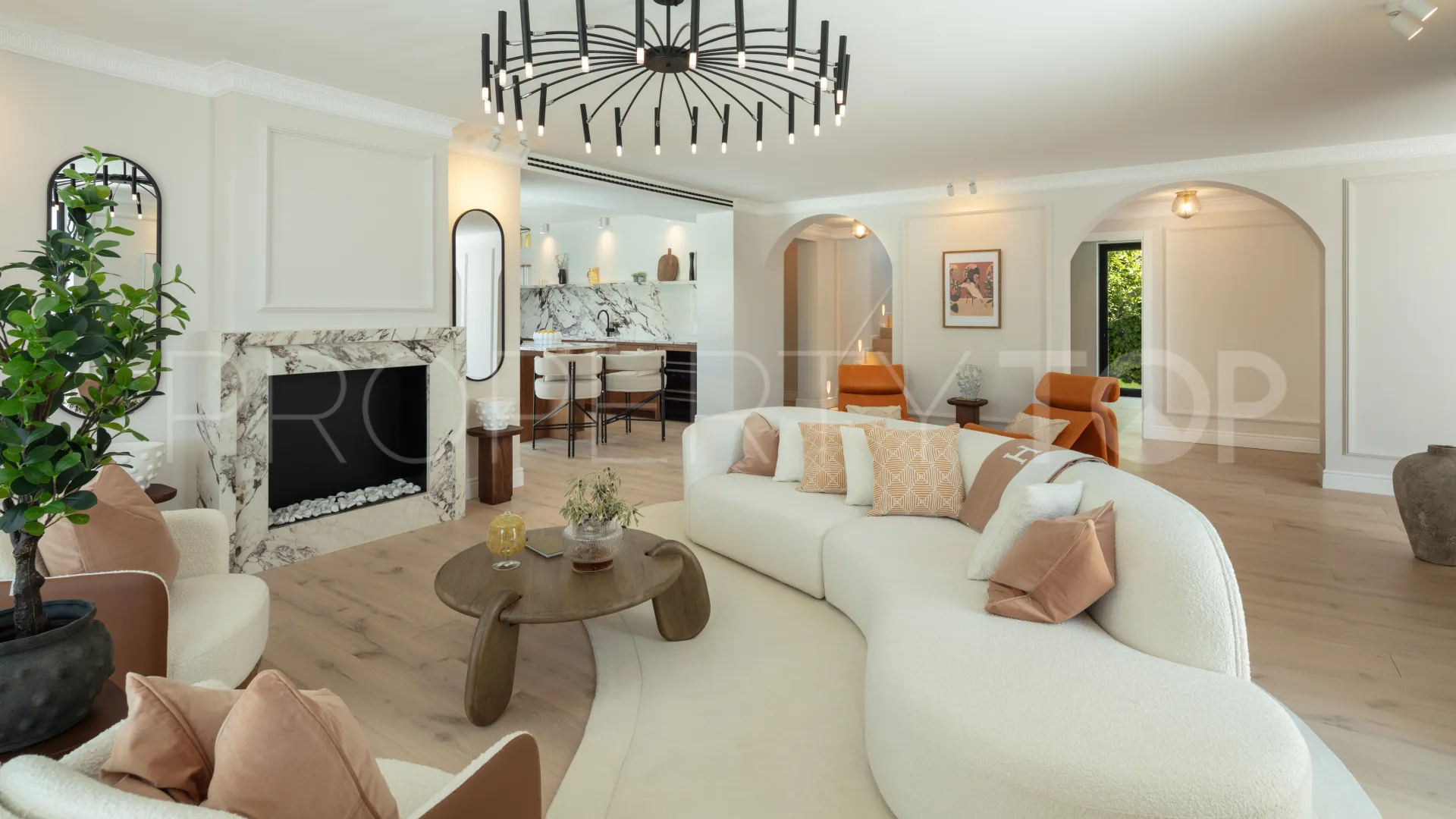 Comprar villa de 5 dormitorios en Aloha