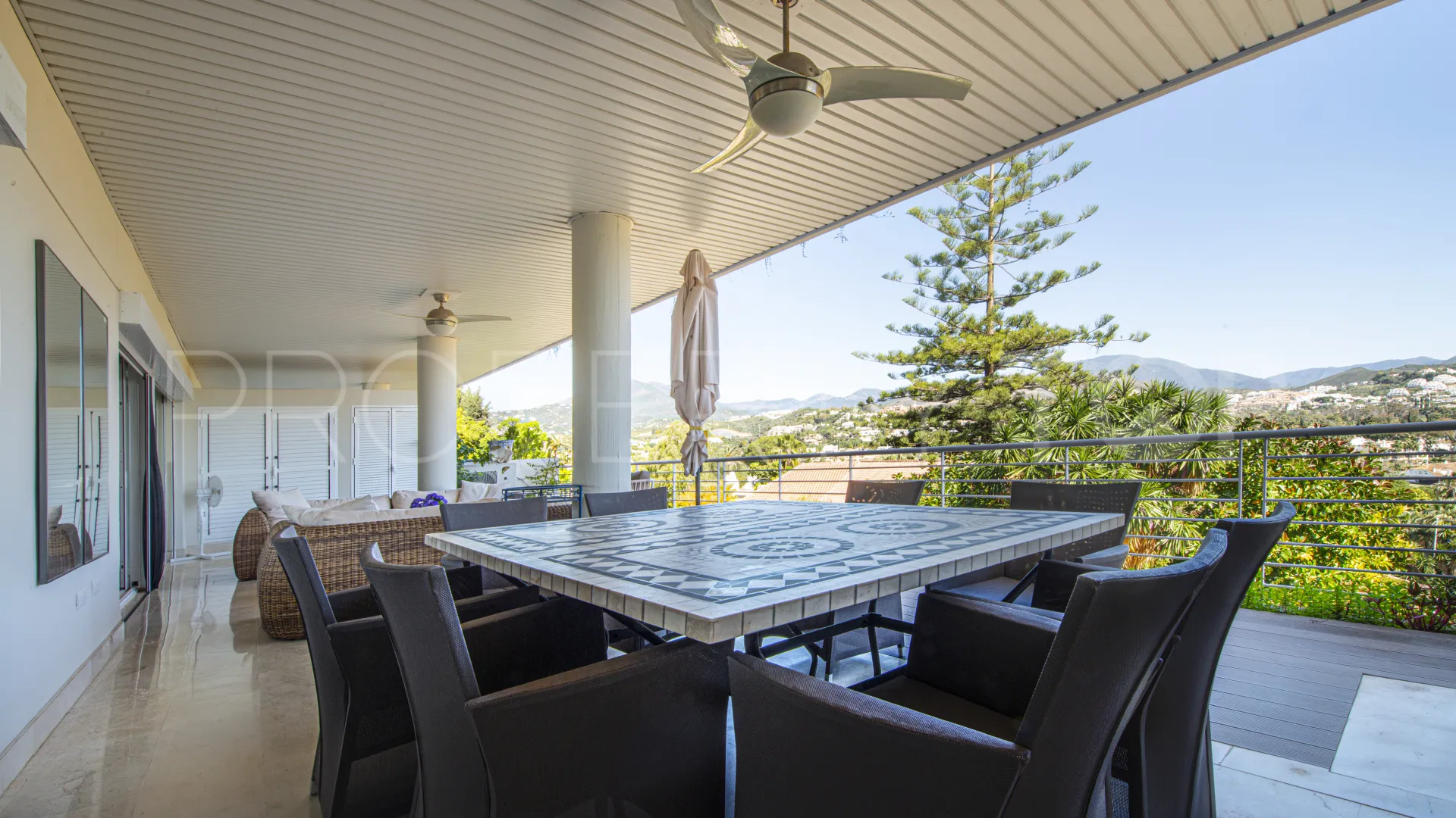 Nueva Andalucia, apartamento en venta de 2 dormitorios
